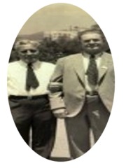 Image - Mr. Stagg in 1932 posing with Pop Warner