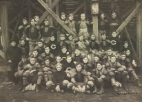 Image - U. of C. Football Team 1904
